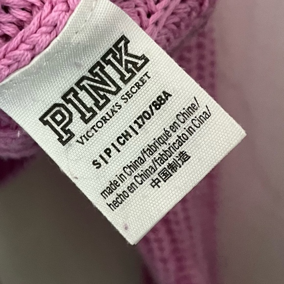 Pink x Forenza • V-Neck Women's Sweater Pink Cable Knit - Picture 3 of 5